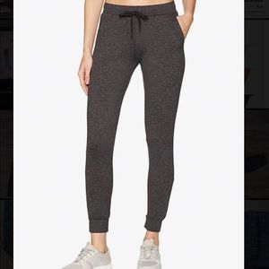 Good hYOUman athletic joggers
